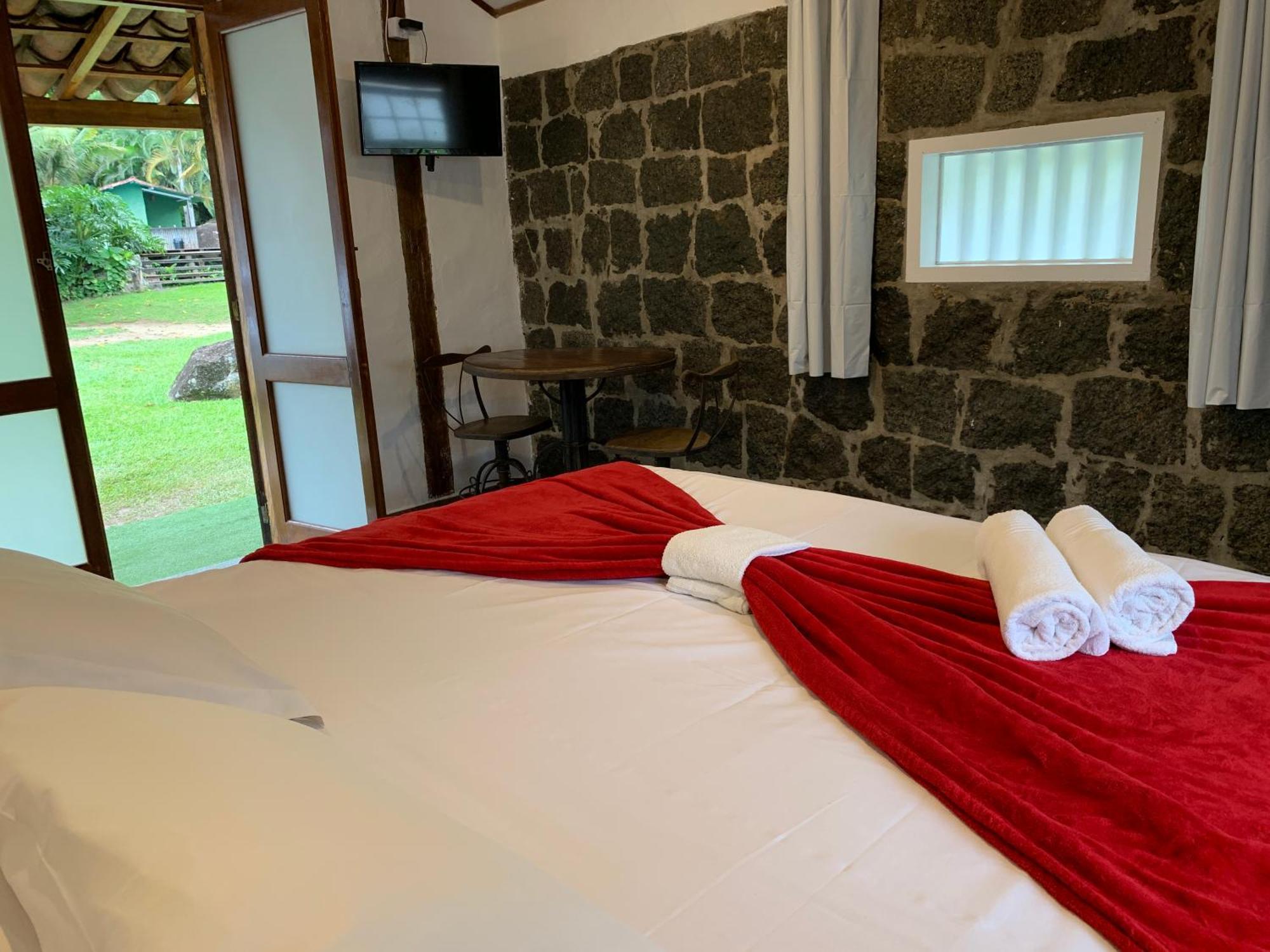 Velinn Pousada Bromelias Ilhabela Rom bilde